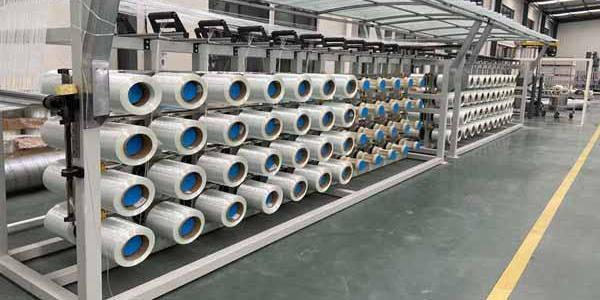 cfrt熱(re)塑性單向(xiàng)帶預浸帶(dai)材料制品(pǐn)加工成型(xíng)技術